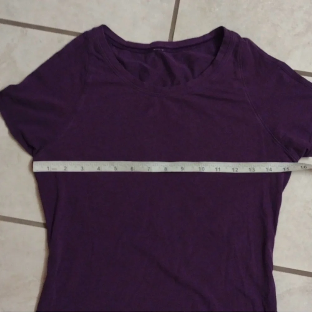 Lululemon Let Be Short Sleeve Tee in Wee Stripe Tender Violet Black Size 6 - Picture 7 of 9